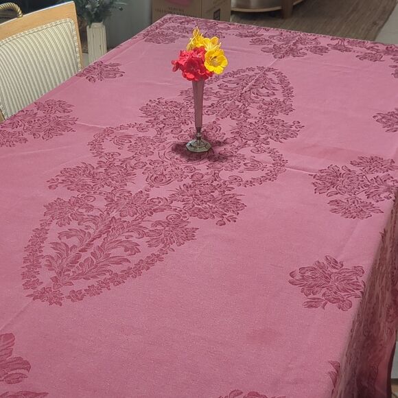 Vintage Cranberry Damask Tablecloth 56 x 80 - Picture 4 of 5